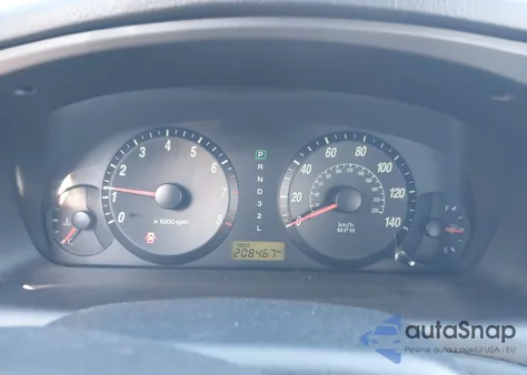 2005 Hyundai Elantra Gls/Gt from USA, damaged, VIN KMHDN46D35U098621